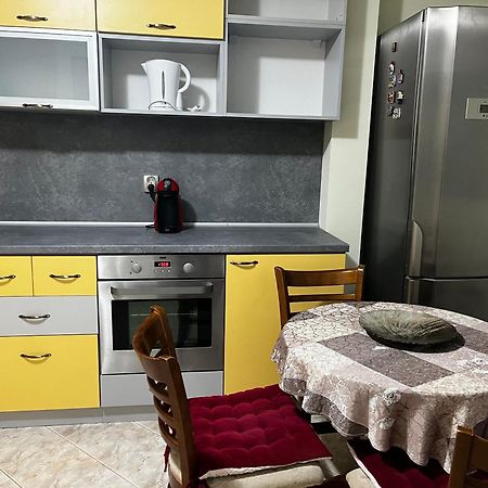 Green Central Apartment ヴァルナ エクステリア 写真