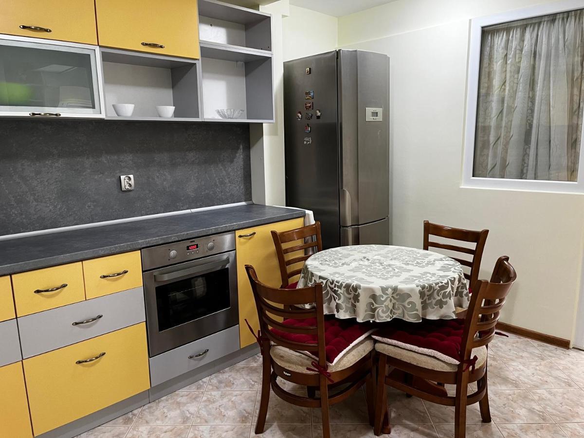 Green Central Apartment ヴァルナ エクステリア 写真